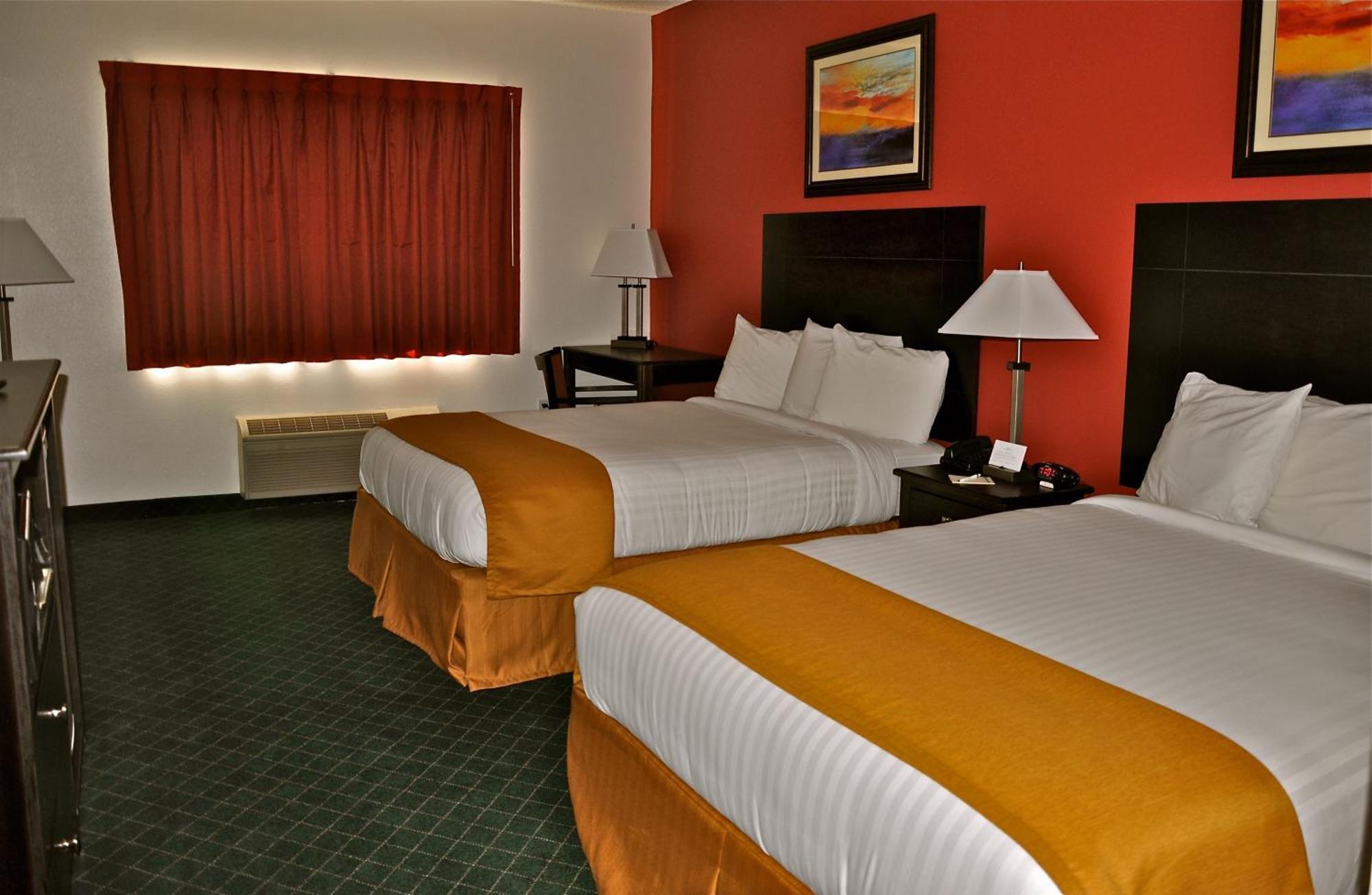 Landmark Inn Fort Irwin Exterior photo
