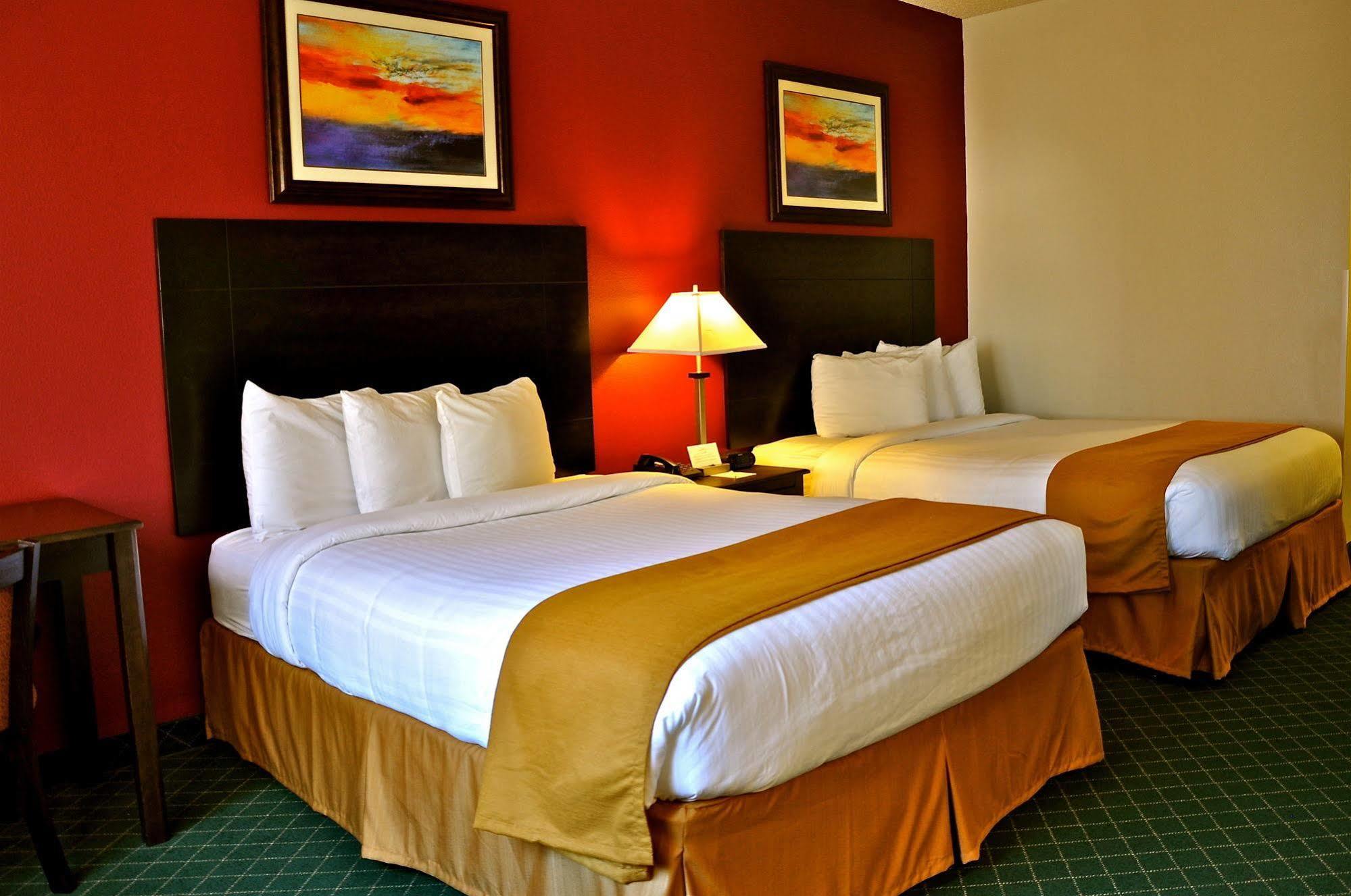 Landmark Inn Fort Irwin Exterior photo